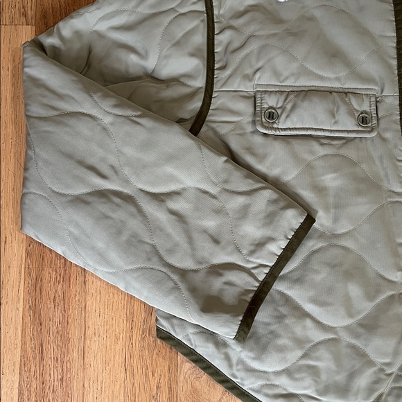 Anthropologie Green Quilted Jacket W/ Removable Sherpa Collar Sz M - Picture 3 of 11